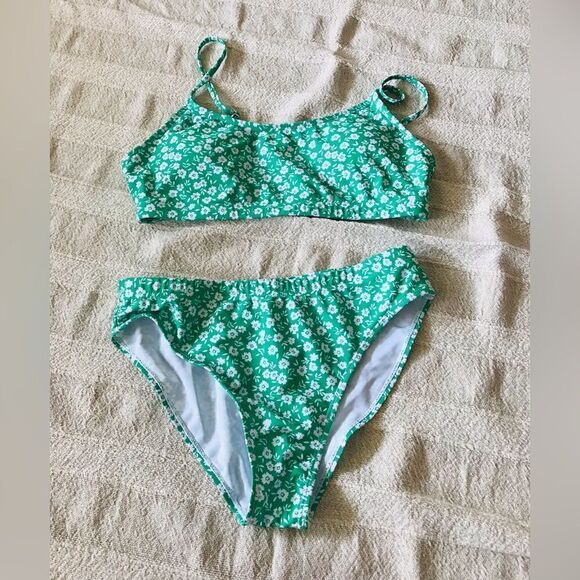 Green floral bikini | size medium - Picture 4 of 5